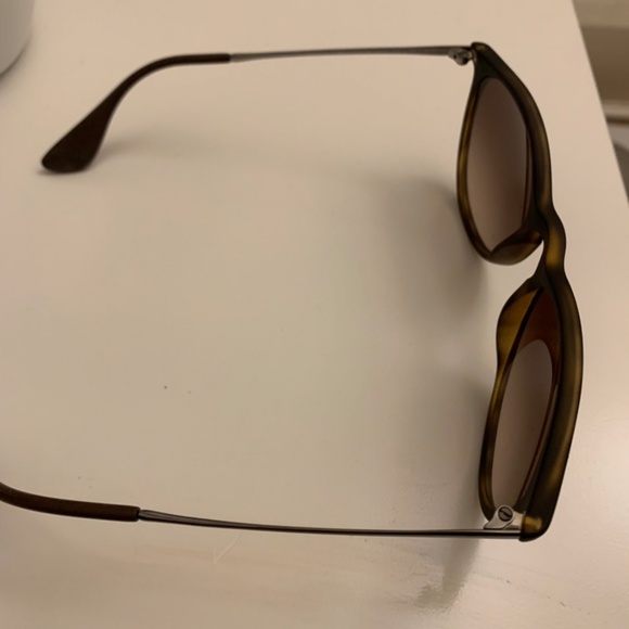 Ray-Ban Erika Classic Sunglasses
